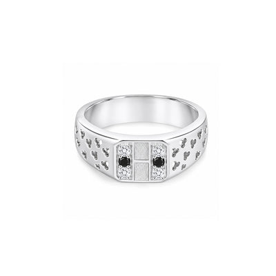 Elegant Octagonal Pattern Silver Ring