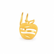 Apple-Shaped Leaf Accent Nose Pin