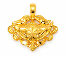Traditional Gold Finish Designer Pendant