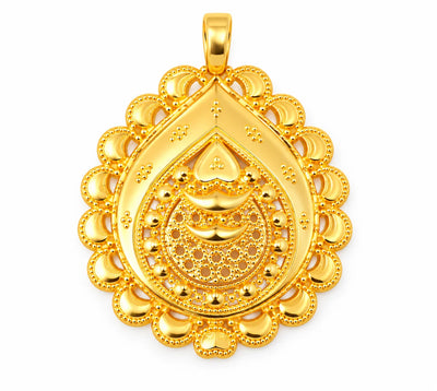 Traditional Gold Finish Heart Design Pendant