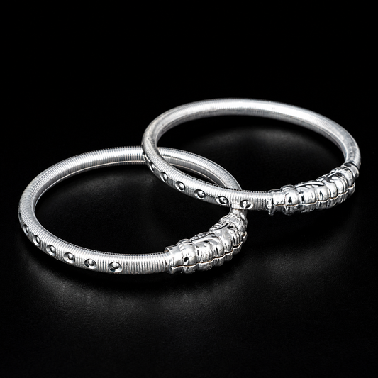 Textured Ribbed Kids Bangle