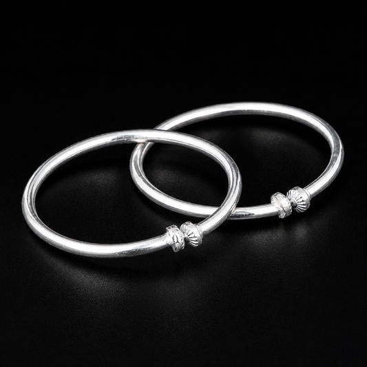 Minimal Round Kids Bangle