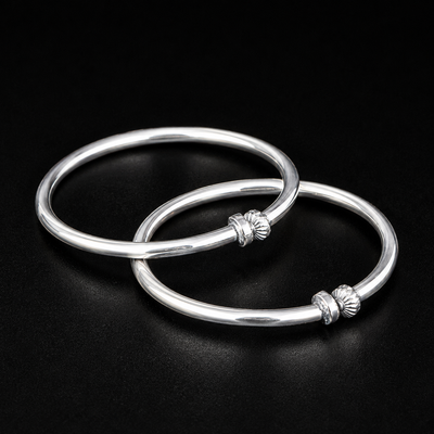 Minimal Round Kids Bangle