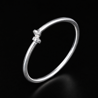 Minimal Round Kids Bangle