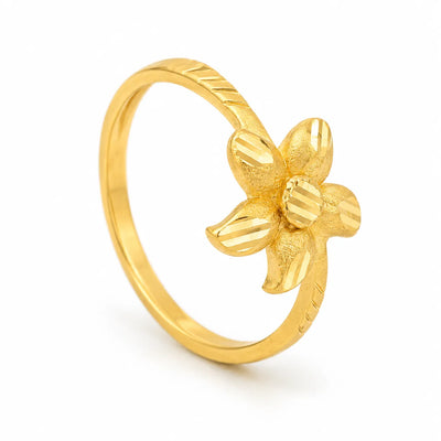 Finish Floral Design Ladies Ring