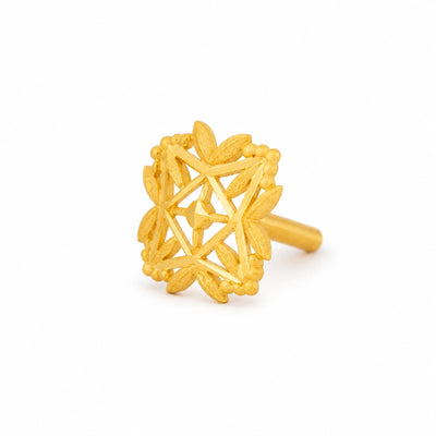 Compact Floral Crown Long-Drop Nose Pin