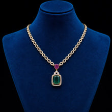 Green Stone Pendant Necklace