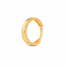 Simple Polished Gold Hoop Nose Pin