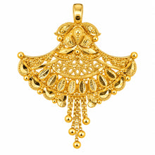 Royal Filigree Fan Design Pendant